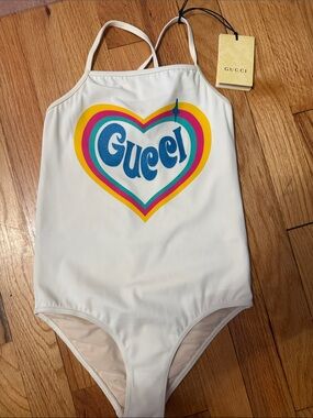 Gucci One Piece Swimsuit with Multicolor Heart Logo For Kids